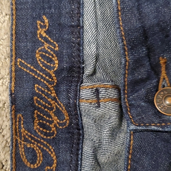 ๐ 2 for $35 sale ๐ Delia's brand ladies jeans " Taylor" 9/10l NEW - Picture 4 of 9